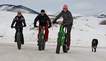 Picture of Roy Moranz riding fatties with Vicky Sama and Leslie Perrot in Crested Butte Colorado.